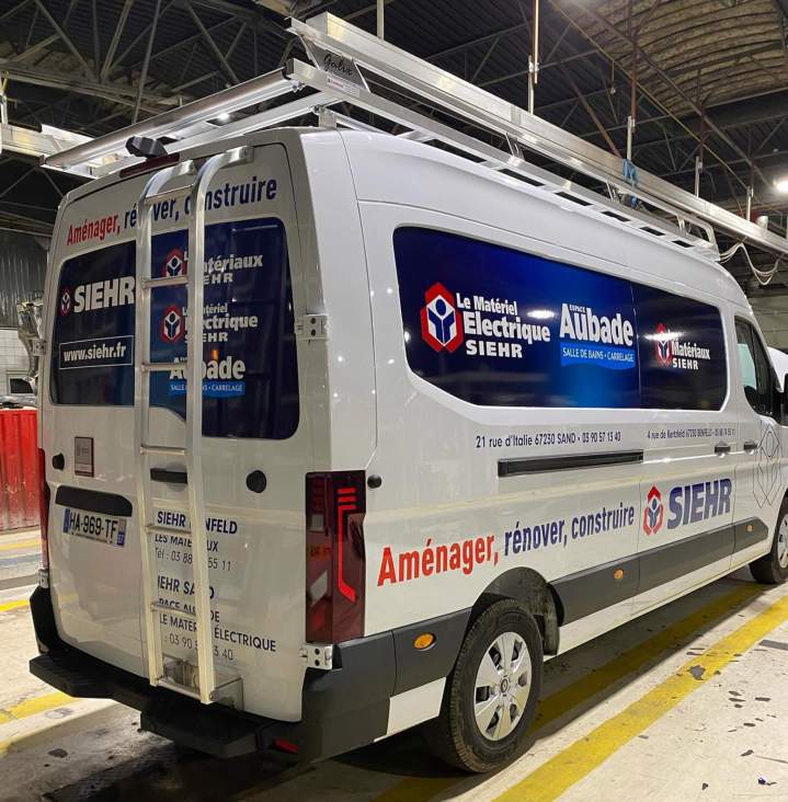 Covering de voiture pour une communication mobile et efficace